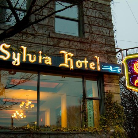 The Sylvia Hotel Vancouver Buitenkant foto