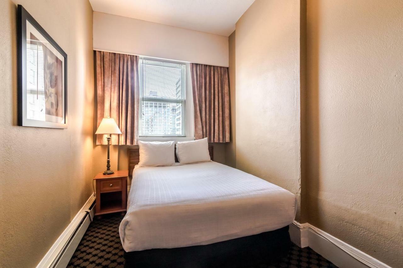 The Sylvia Hotel Vancouver Buitenkant foto
